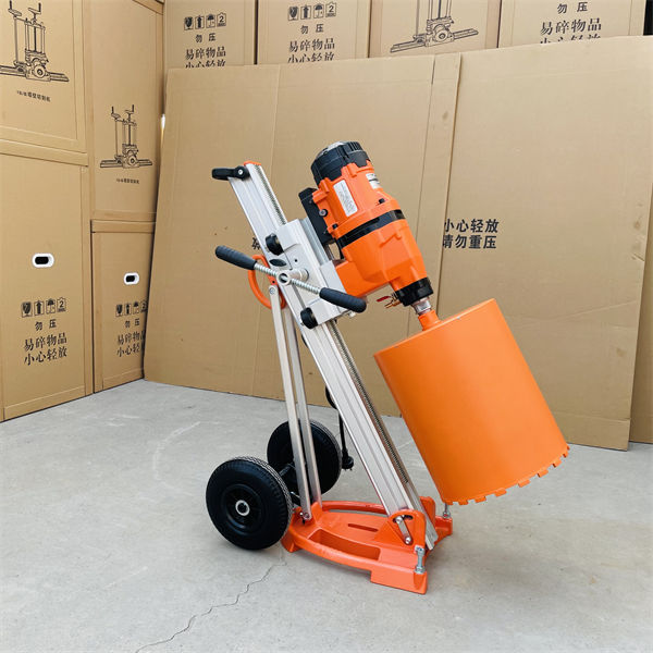 工（gōng）業級斜支撐水鑽機